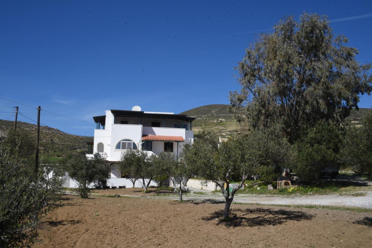 Bernie House 2 Apartment Melanes Luaran gambar